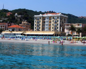 Lido Resort, Finale Ligure